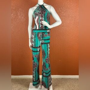 Flirty Pink Women's Paisley Jumpsuit in Teal and Pink Size Small. B32